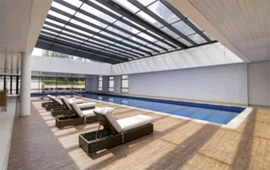 Apartamento à venda com 2 quartos, sendo 1 suíte, em Pinheiros, São Paulo, SP