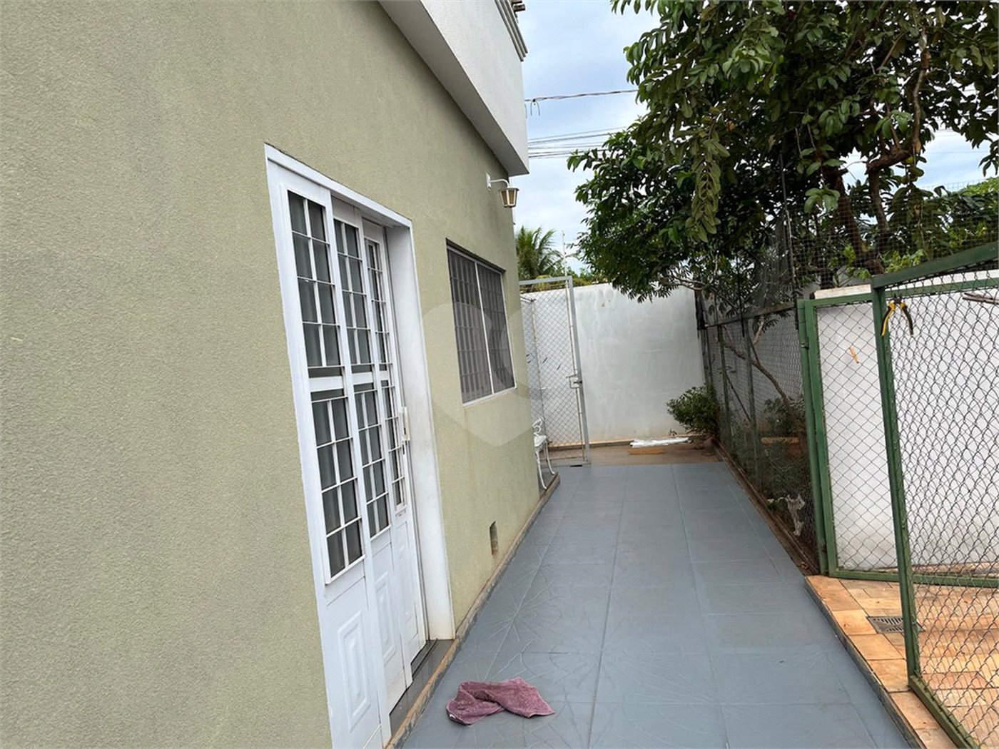 Casa à venda com 2 suítes em Cidade Jardim, Araraquara, SP