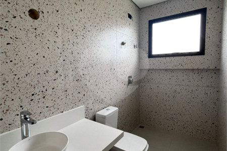 Terreno à venda com 3 suítes no condomínio Quintas da Boa Vista, Atibaia - SP
