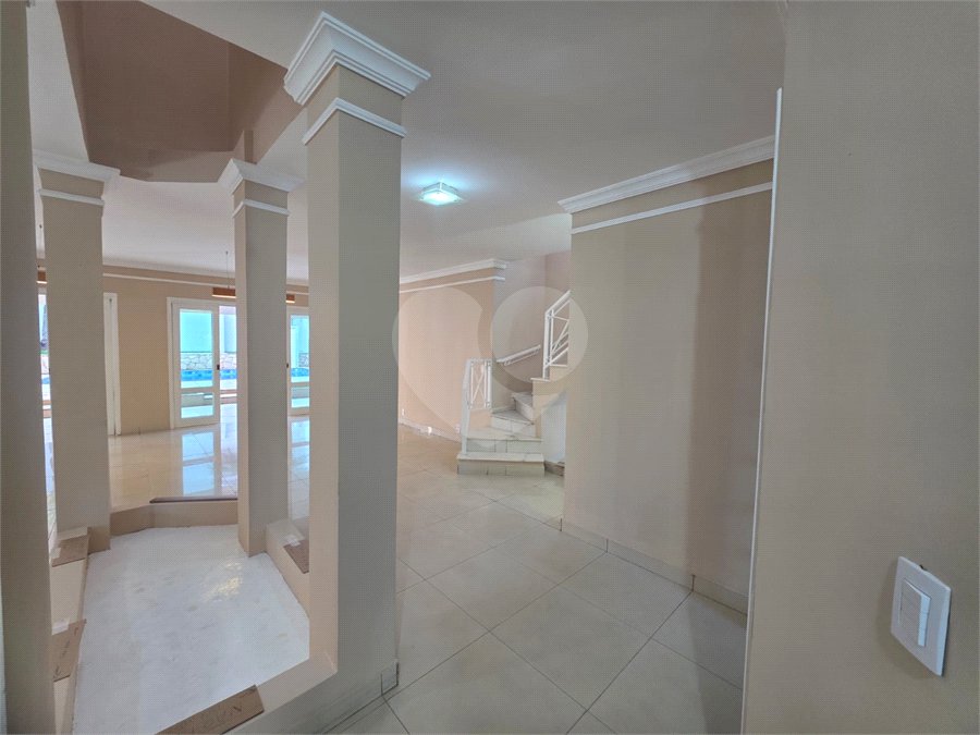 Casa à venda ou para alugar com 3 suítes no condomínio Villagio Capriccio, Louveira - SP