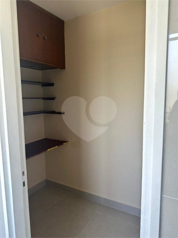 Apartamento para alugar com 3 quartos, sendo 1 suíte, em Cidade Monções, São Paulo, SP