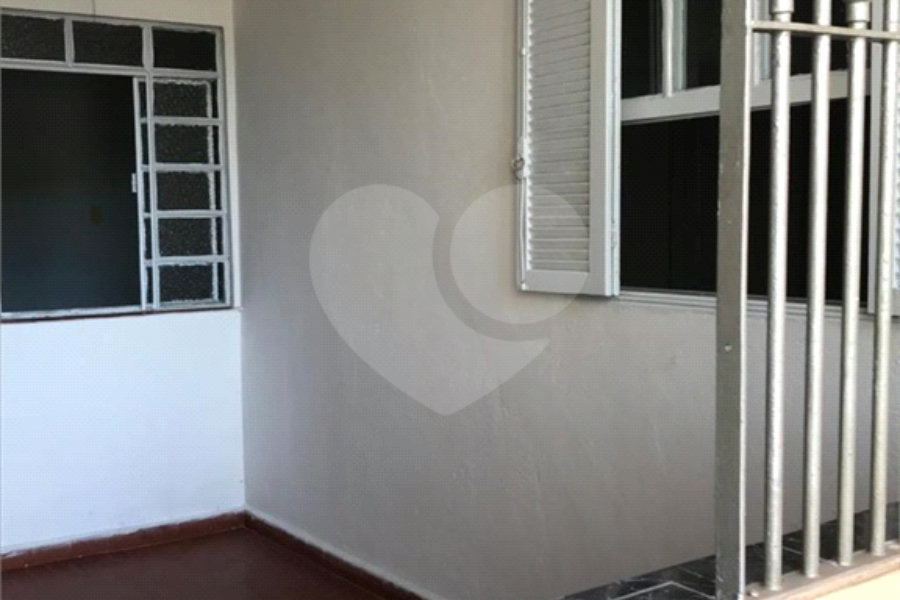 Sobrado à venda com 10 quartos, sendo 2 suítes, em Pirituba, São Paulo, SP