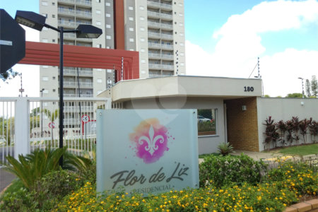 Apartamento no Residencial Flor de Liz