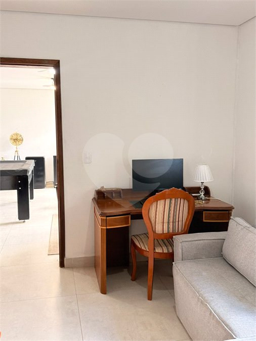 Casa à venda com 4 quartos, sendo 1 suíte,  no condomínio Alpes da Cantareira, Mairiporã - SP