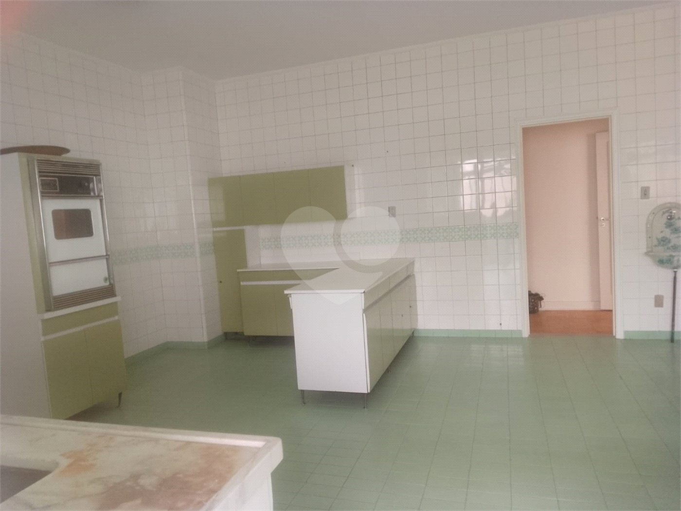 Apartamento à venda com 4 quartos, sendo 1 suíte, em República, São Paulo, SP