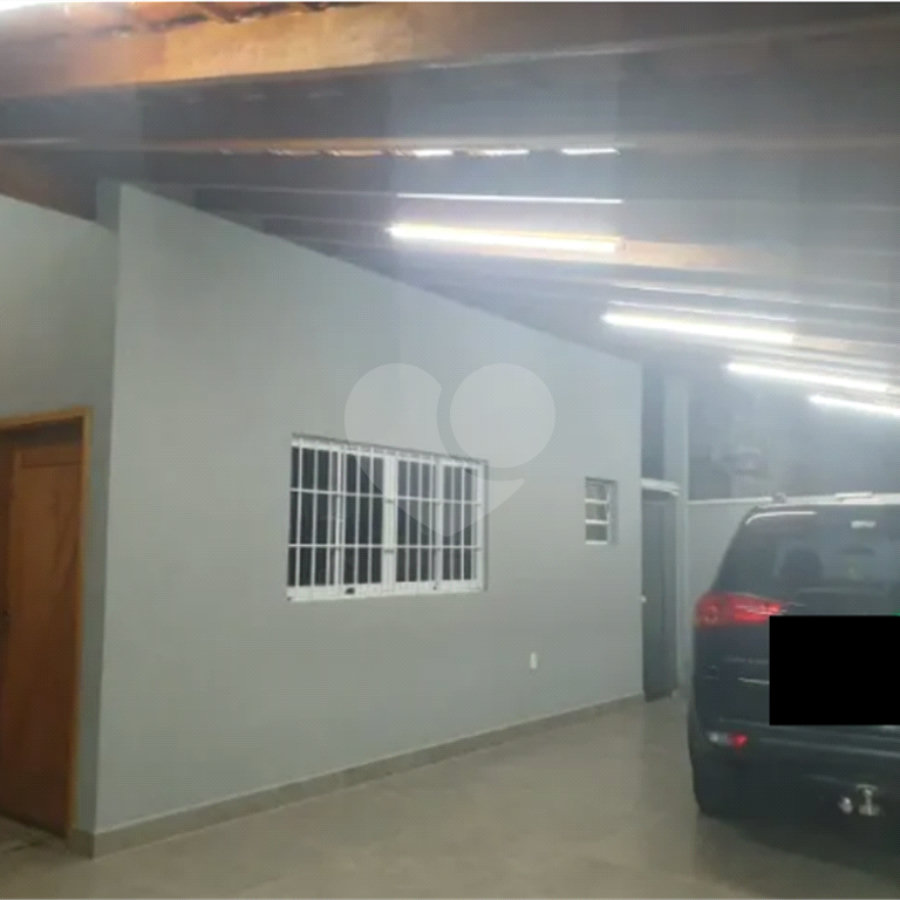 Casa térrea com 3 dorms, João Aranha