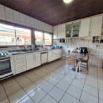 Casa para alugar com 3 quartos, sendo 1 suíte,  no condomínio Estância Marambaia, Vinhedo - SP