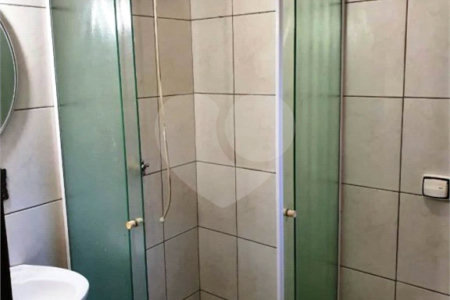 Casa de Vila à venda com 3 quartos em Jardim São Roque, São Paulo, SP