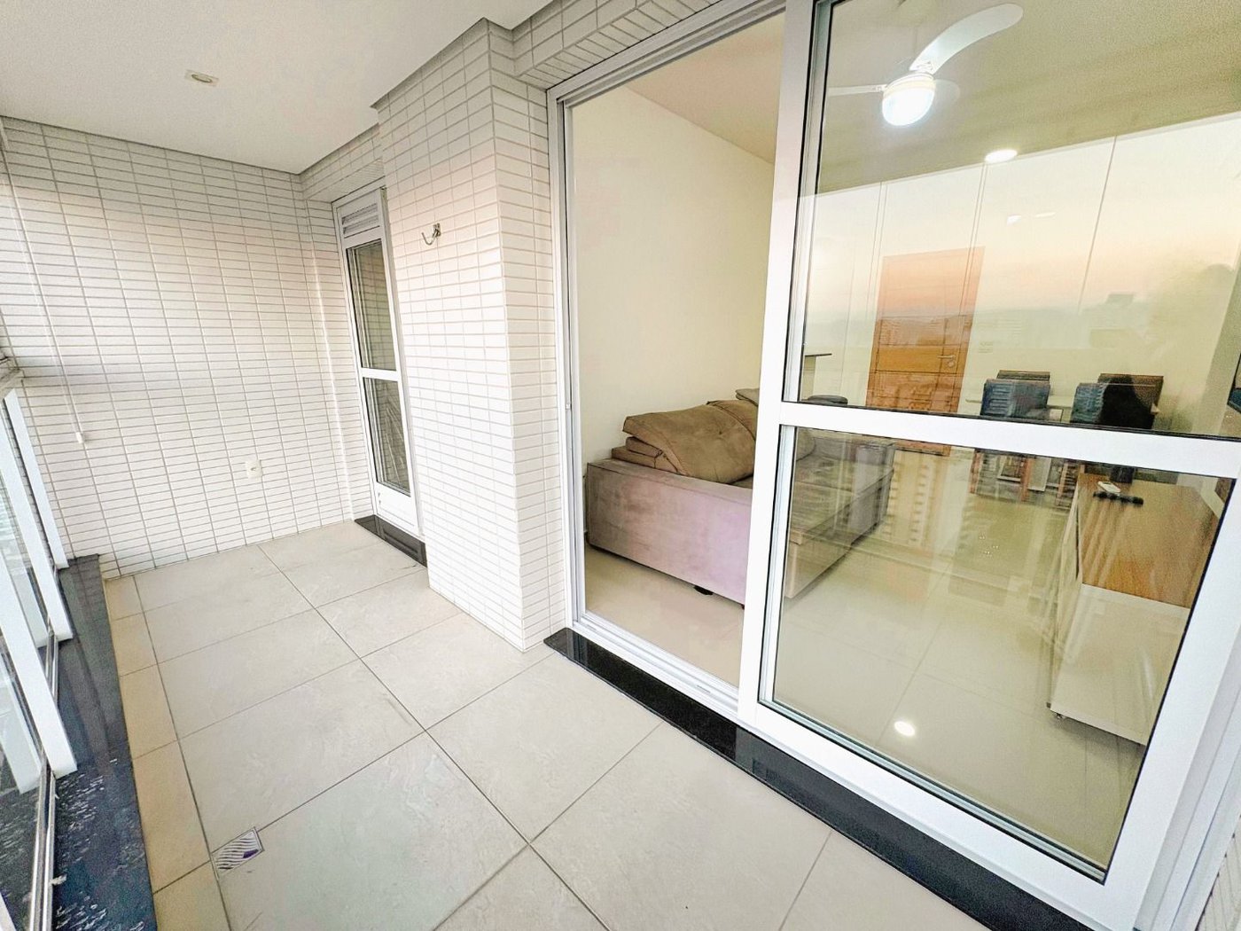 Apartamento para alugar, 54 m² por R$ 6.000,02/mês - Embaré - Santos/SP
