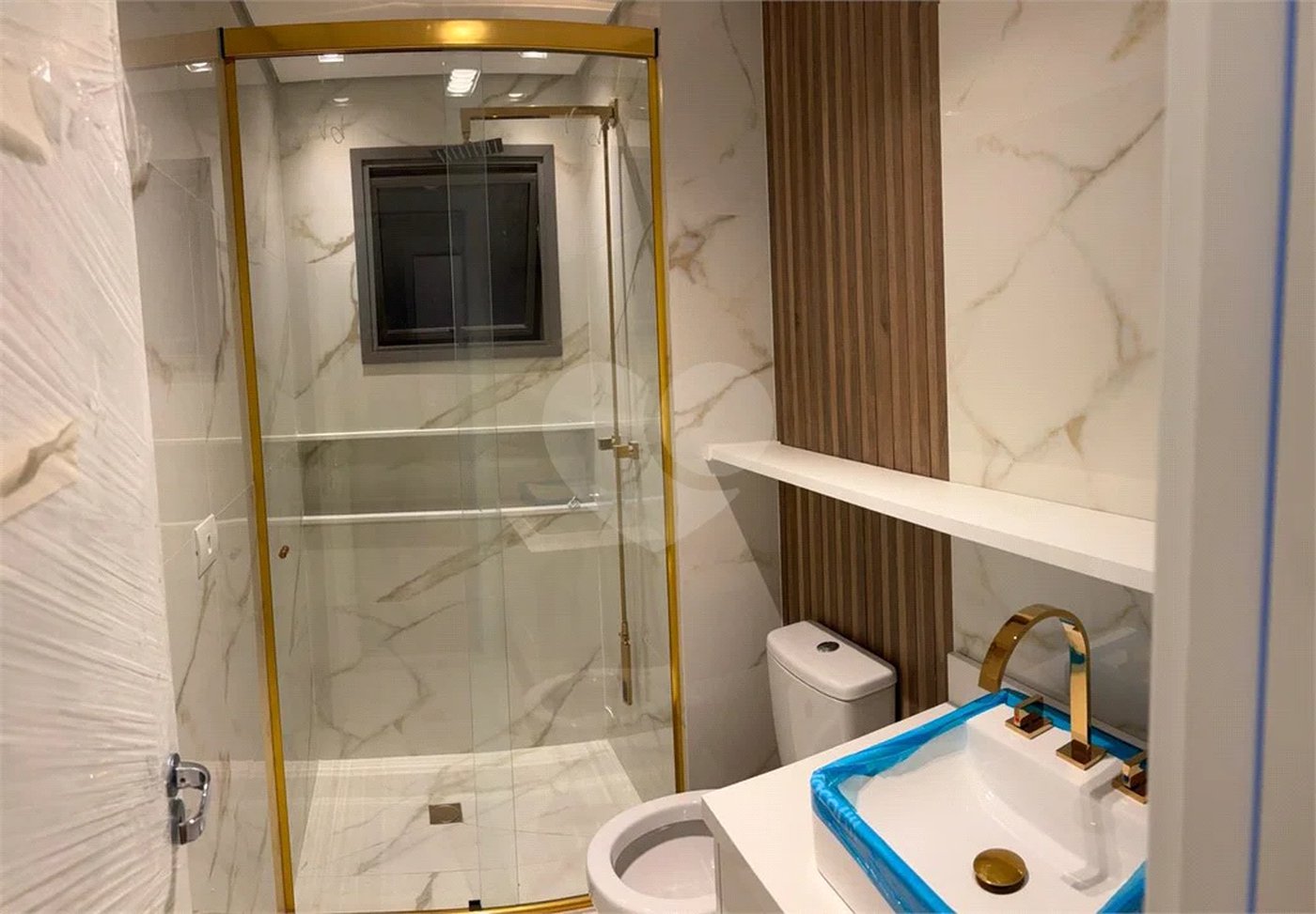 Apartamento à venda com 3 suítes em Parada Inglesa, São Paulo, SP