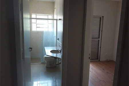 Casa à venda com 2 quartos em Vila Cordeiro, São Paulo, SP