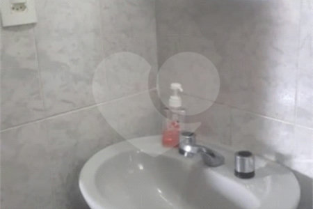 Casa à venda com 3 quartos, sendo 1 suíte,  em Vila Oliveira, Mogi das Cruzes, SP