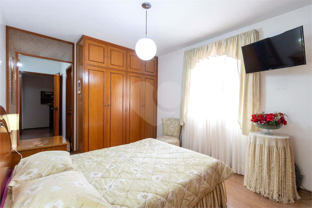 Casa à venda com 3 suítes em Mirandópolis, São Paulo, SP