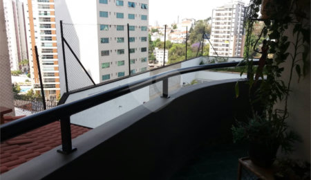 Apartamento à venda com 3 quartos, sendo 1 suíte,  em Santana, São Paulo, SP