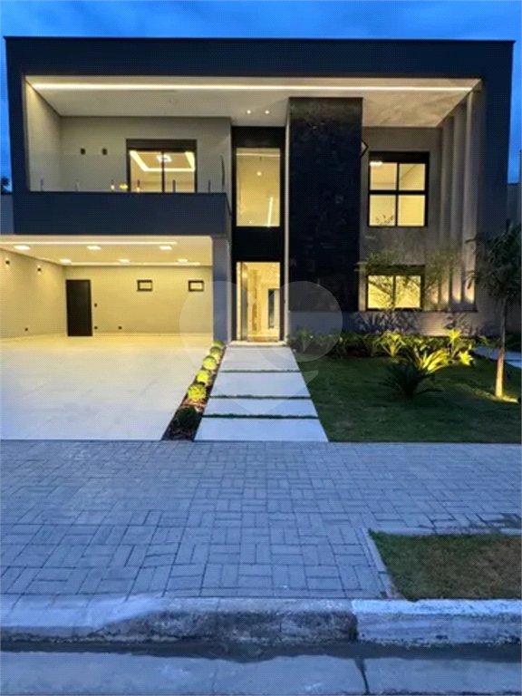 Casa à venda com 4 suítes no condomínio Monaco, São José dos Campos - SP