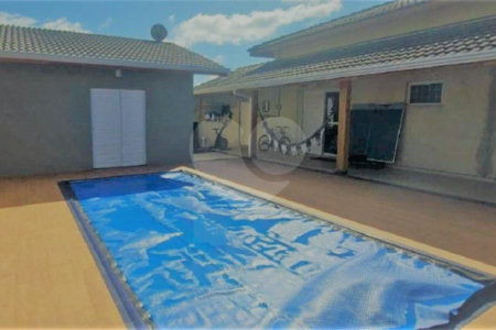 Casa à venda com 5 quartos, sendo 1 suíte, em Jardim Shangri-lá, Atibaia, SP