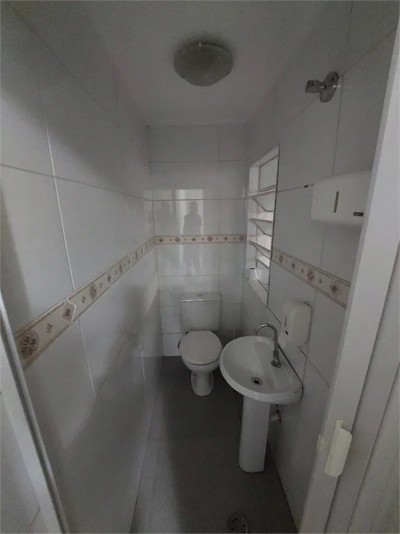 Casa para alugar com 3 quartos em Água Branca, São Paulo, SP