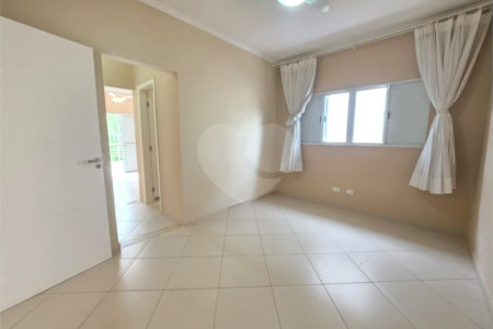 Casa à venda ou para alugar com 3 quartos, sendo 1 suíte, no condomínio Terras de São Francisco, Vinhedo - SP