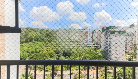 Apartamento à venda com 3 quartos, sendo 1 suíte,  em Cidade São Francisco, São Paulo, SP