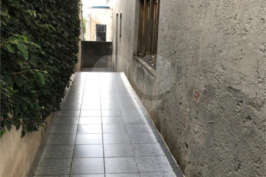Sobrado à venda com 5 quartos, sendo 2 suítes, em Vila Maria Alta, São Paulo, SP