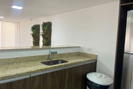 Apartamento Residencial à venda, Jardim Virginia, Guarujá - AP1310.