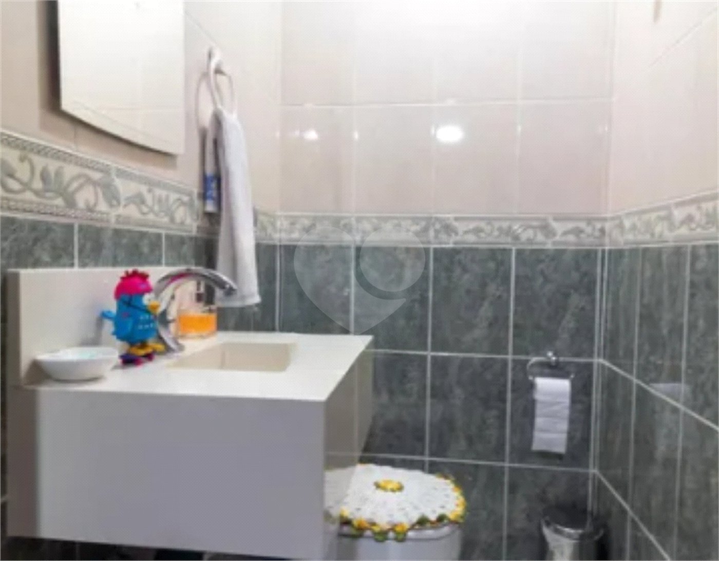 Sobrado à venda com 3 quartos, sendo 1 suíte,  em Penha, São Paulo, SP