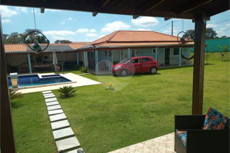 Chácara à venda com 3 quartos, sendo 1 suíte, em Jundiacanga, Araçoiaba da Serra, SP