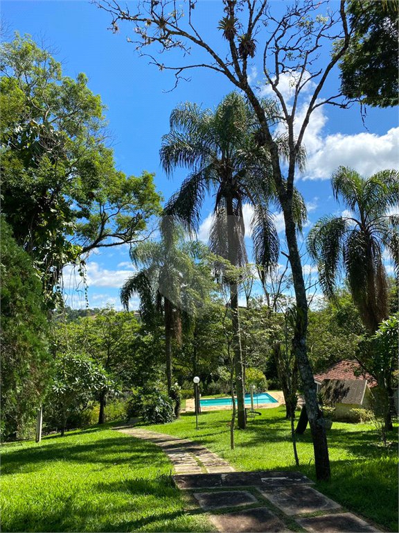 Sítio à venda com 4 quartos, sendo 3 suítes, em Aguas de Igaratá, Igaratá, SP