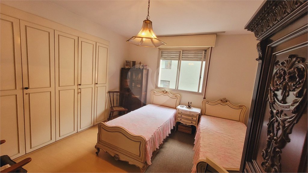 Apartamento à venda com 2 quartos, sendo 1 suíte, em Pinheiros, São Paulo, SP