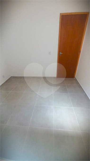 Casa à venda com 2 quartos, sendo 1 suíte,  em Vila São Paulo, Mogi das Cruzes, SP