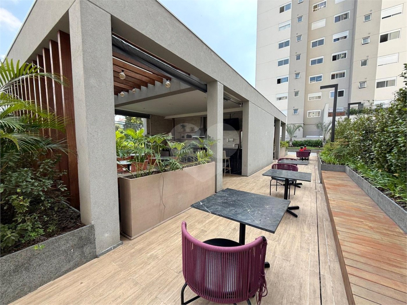 Apartamento à venda com 4 quartos, sendo 3 suítes, em Santo Amaro, São Paulo, SP