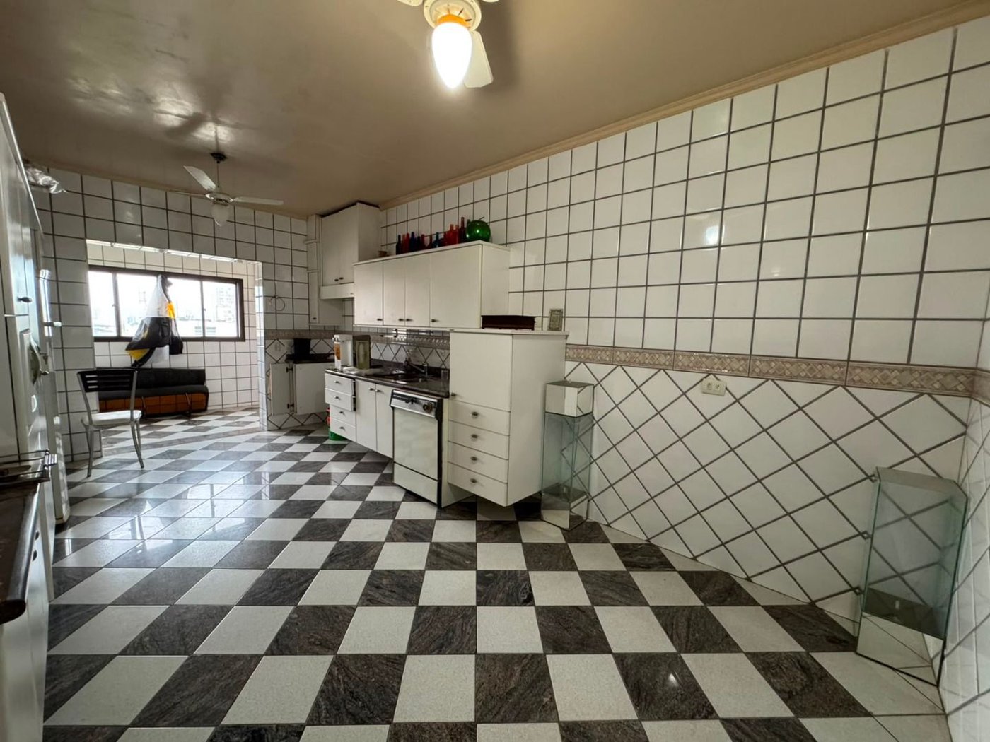 Cobertura com 4 dormitórios à venda, 360 m² por R$ 1.990.000,00 - Gonzaga - Santos/SP