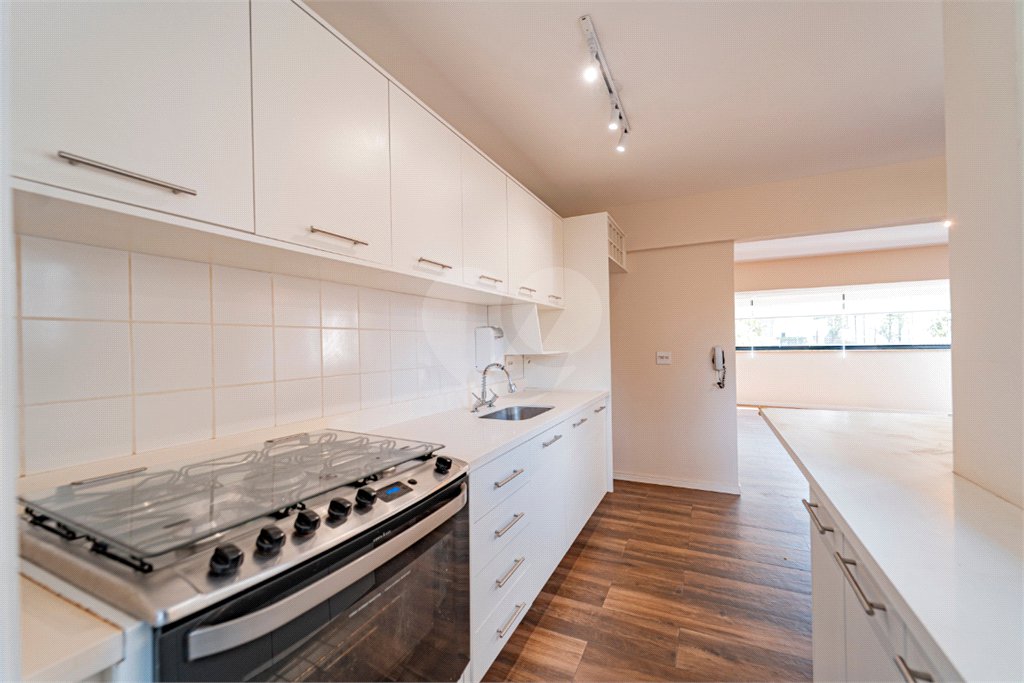 Apartamento à venda com 3 suítes em Vila Mascote, São Paulo, SP