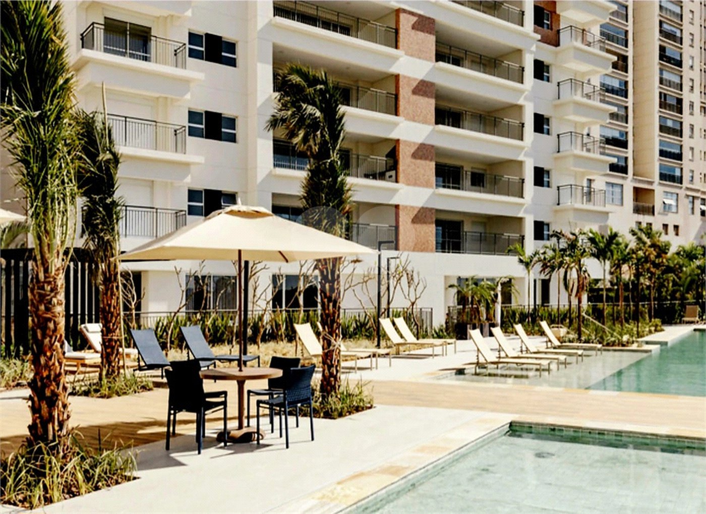 Triplex à venda com 4 suítes em Anhangabaú, Jundiaí, SP