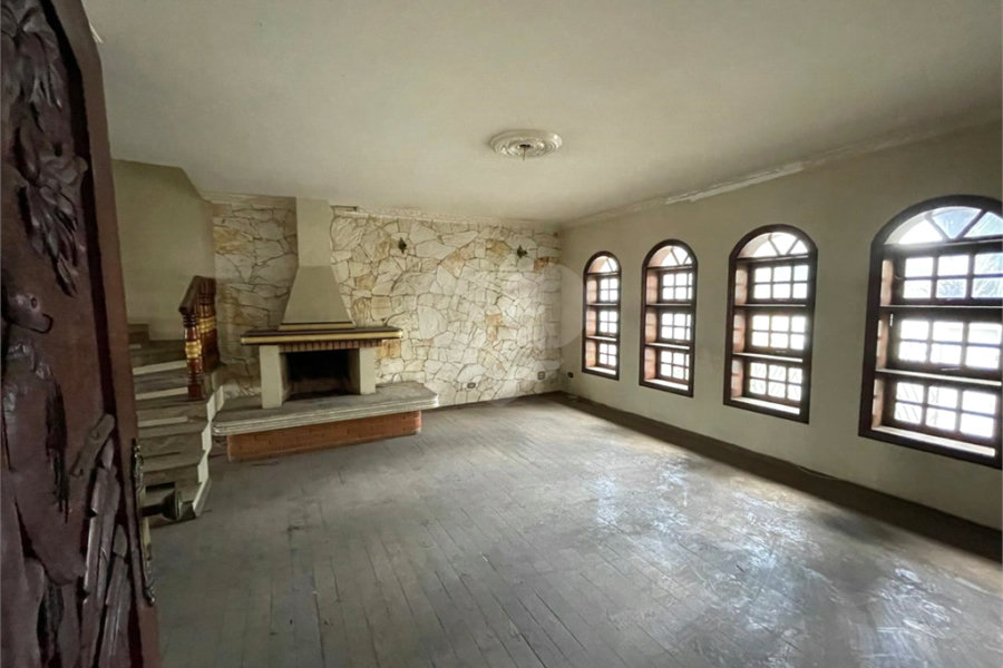 Sobrado à venda com 3 quartos, sendo 2 suítes, em Vila Rosalia, Guarulhos, SP