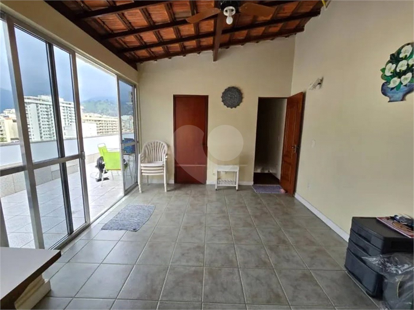 Cobertura à venda com 3 quartos, sendo 1 suíte, em Tijuca, Rio de Janeiro, RJ