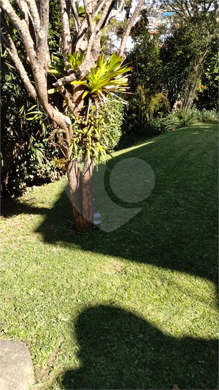Sobrado à venda com 3 quartos, sendo 1 suíte, em Jardim Itacolomi, São Paulo, SP