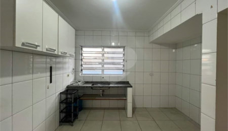 Casa de Vila para alugar com 3 quartos em Jabaquara, São Paulo, SP