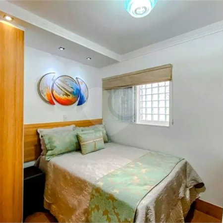Casa à venda com 3 suítes no condomínio Oiti Residencial, São Paulo - SP
