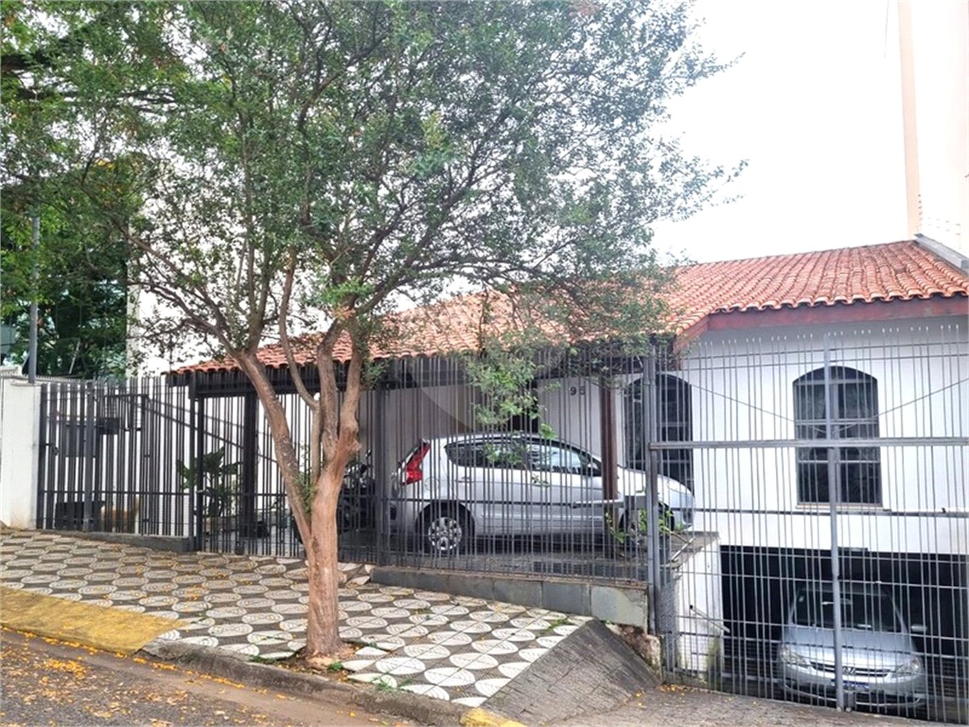 Casa à venda ou para alugar com 5 quartos, sendo 2 suítes,  em Jardim Europa, Sorocaba, SP