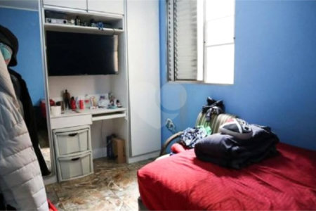 Casa à venda com 3 quartos, sendo 1 suíte,  em Vila Nova Carolina, São Paulo, SP