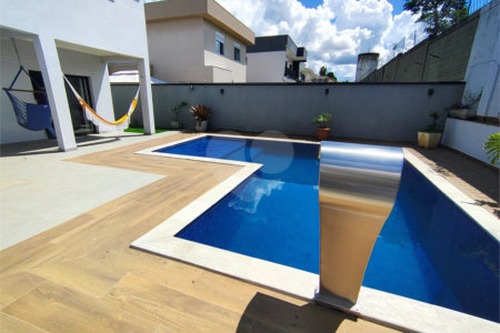 Casa à venda com 5 quartos, sendo 2 suítes, no condomínio Terras de Jundiaí, Jundiaí - SP