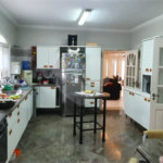 Casa à venda com 5 quartos, sendo 3 suítes,  no condomínio Village Sans Souci, Valinhos - SP