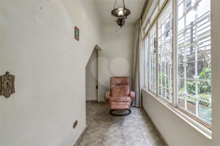 Casa à venda com 3 quartos, sendo 1 suíte, em Vila Clementino, São Paulo, SP