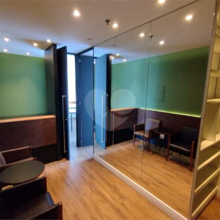 Sala à venda no Centro, Mogi das Cruzes, SP