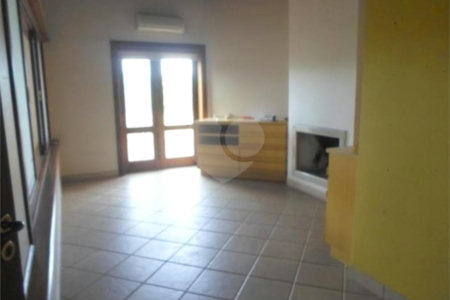 Casa à venda com 3 suítes em Nova Gardênia, Atibaia, SP