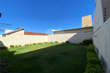 Casa à venda com 2 quartos, sendo 1 suíte, em Vila Renô, Ponta Porã, MS