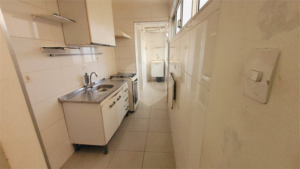 Apartamento à venda com 3 quartos em Alto de Pinheiros, São Paulo, SP
