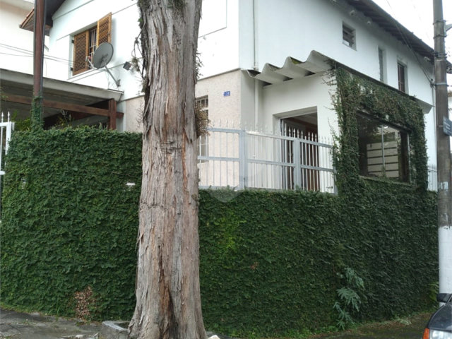 Sobrado à venda com 2 quartos em Parque Mandaqui, São Paulo, SP