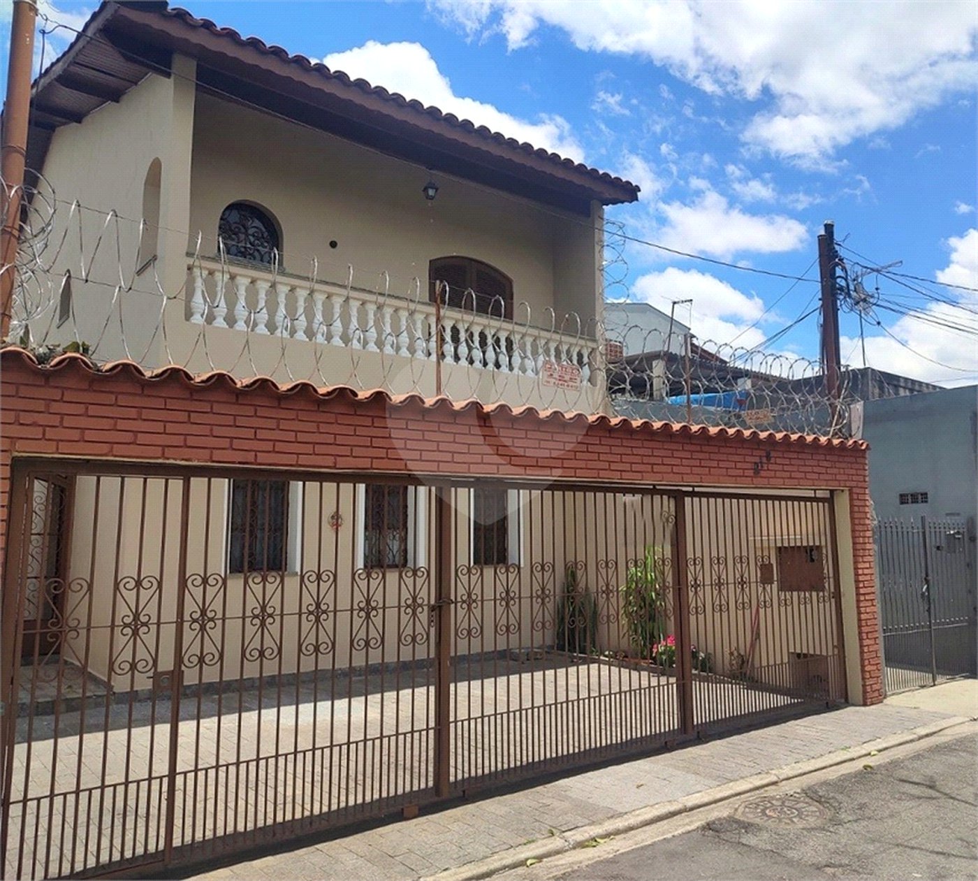 Sobrado à venda com 3 suítes em Tremembé, São Paulo, SP